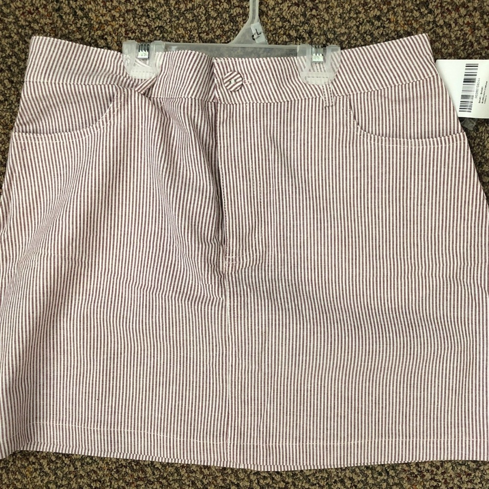 Forever 21 skirt